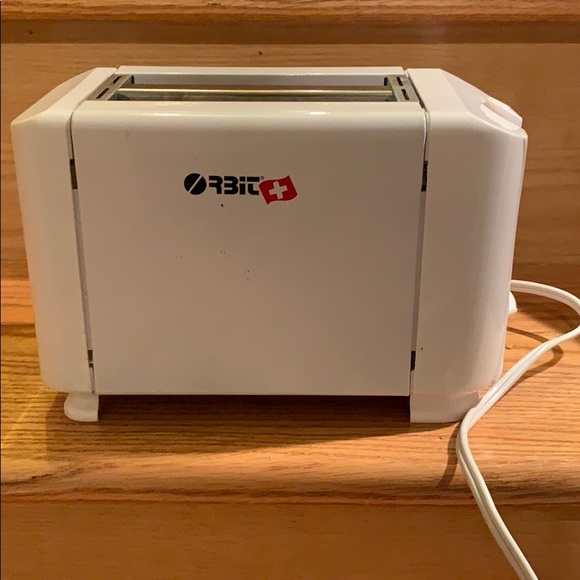 Toaster - Picture 4 of 8